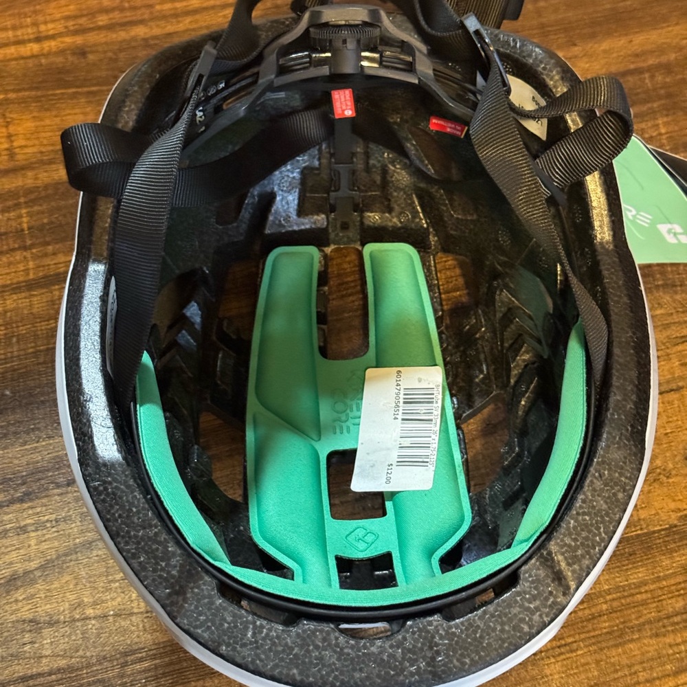 Lazer White KinetiCore Men's Helmet - Picture 3 of 5